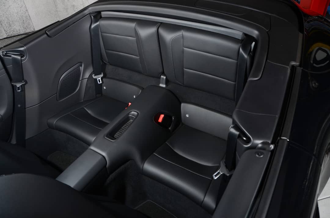2013 Porsche 911 Carrera 4S — photo 14