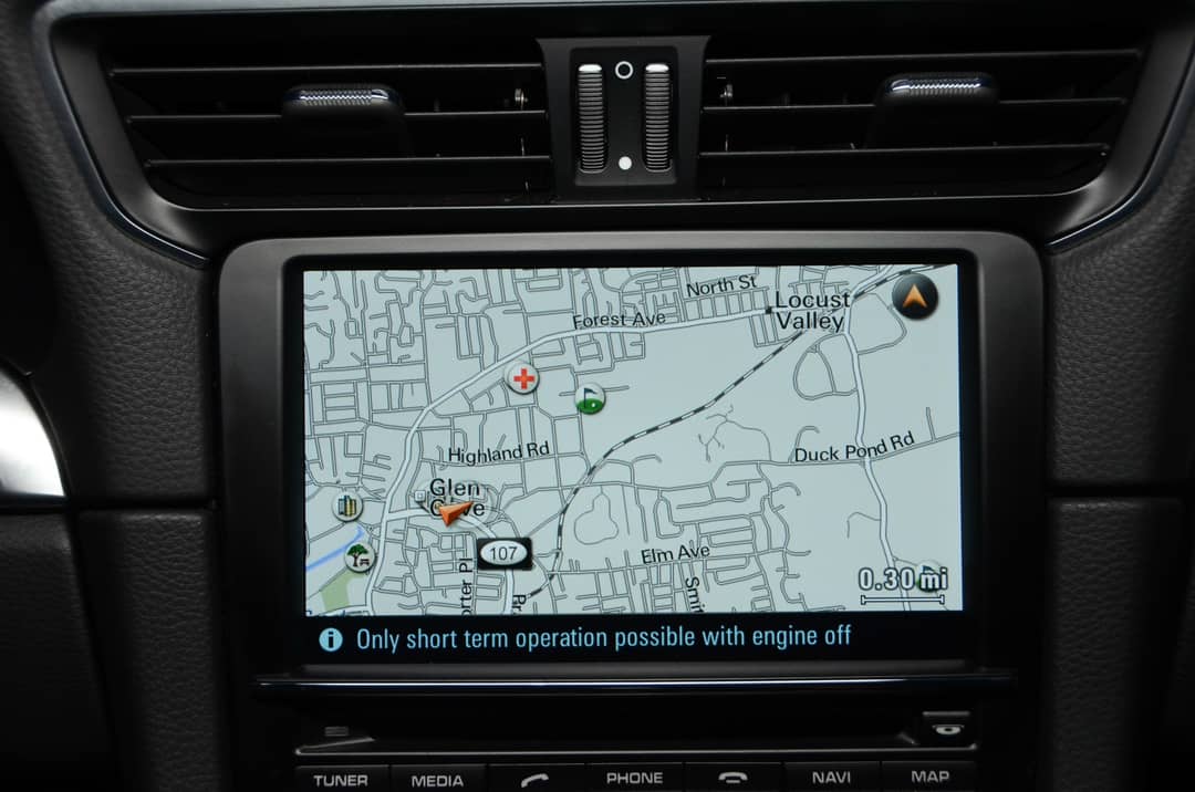 2013 Porsche 911 Carrera 4S — photo 18
