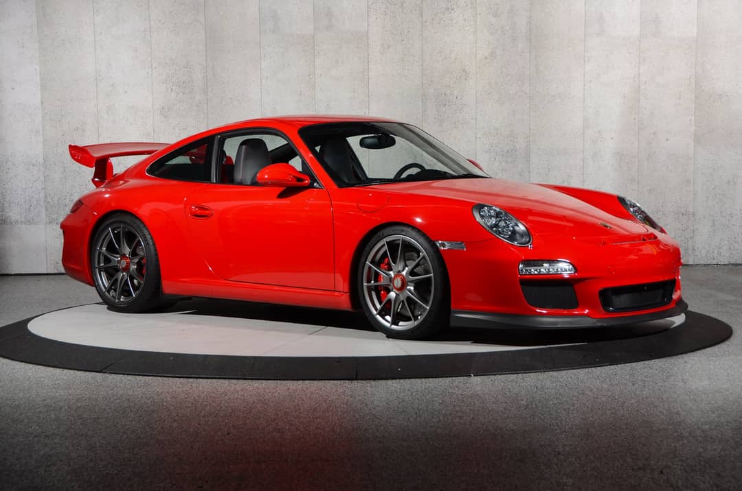 2010 Porsche 911 GT3 — photo 2