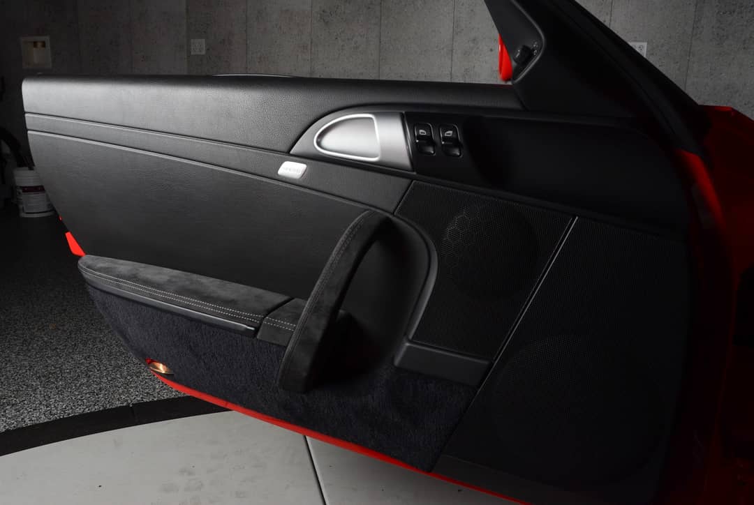 2010 Porsche 911 GT3 — photo 23