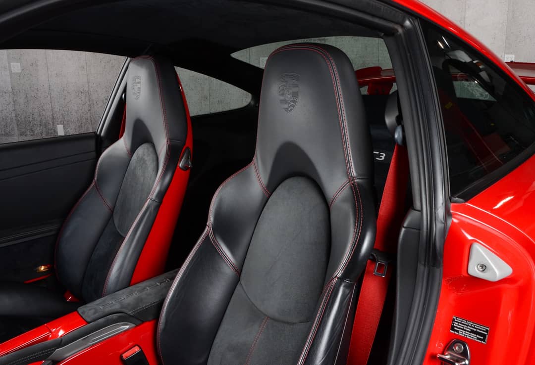 2010 Porsche 911 GT3 — photo 26