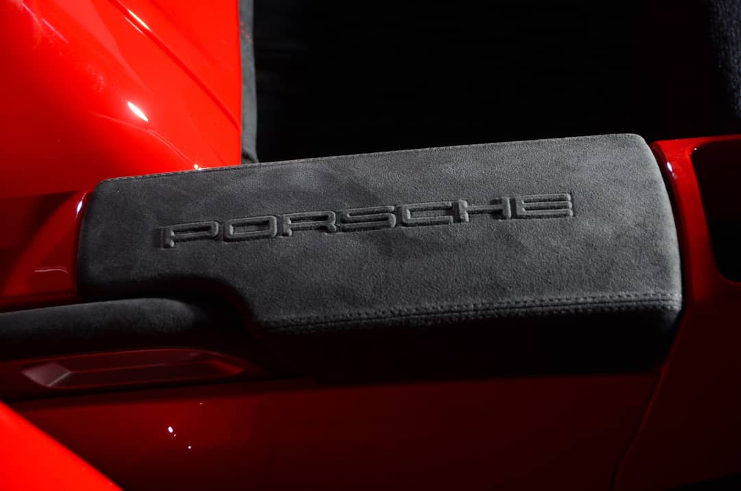 2010 Porsche 911 GT3 — photo 28