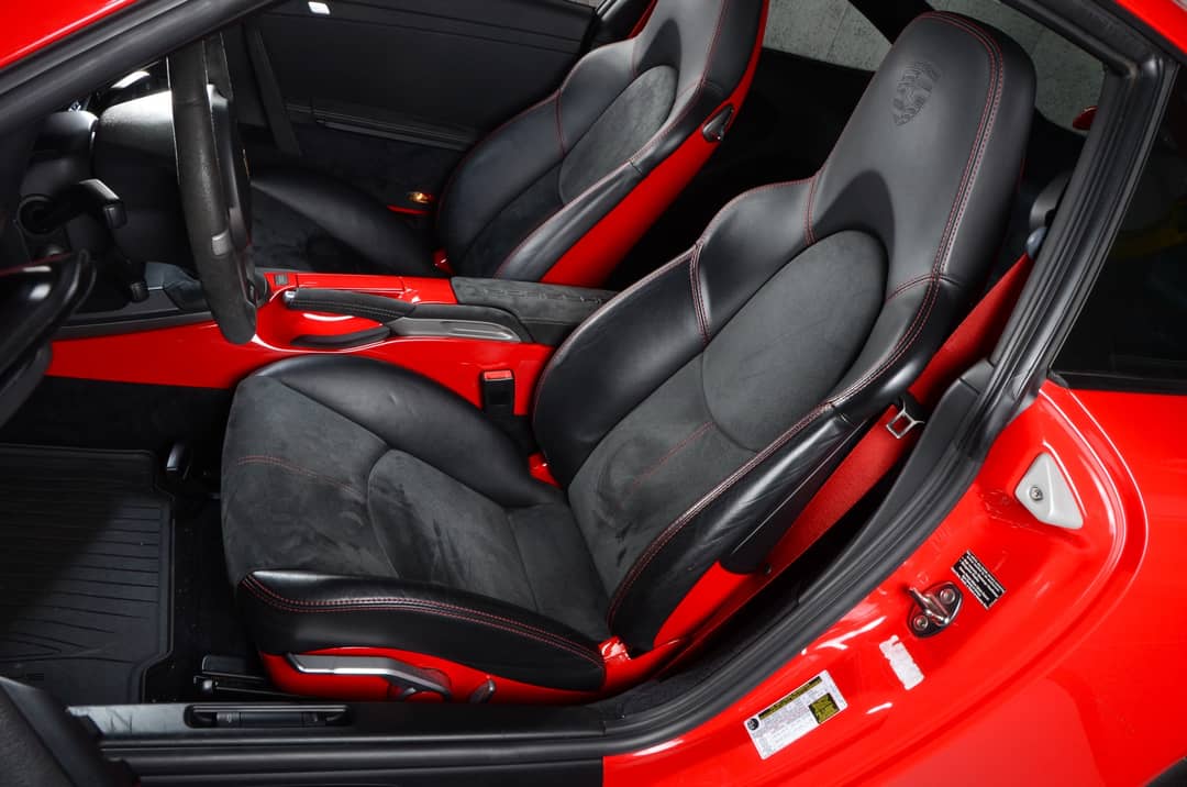 2010 Porsche 911 GT3 — photo 32