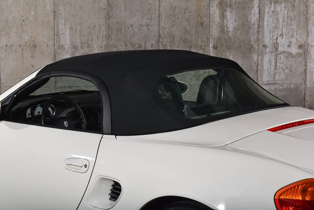 2000 Porsche Boxster — photo 17