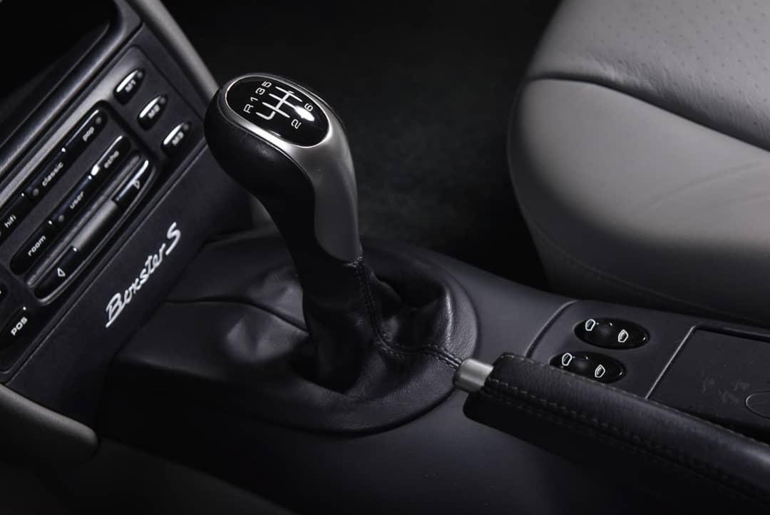 2000 Porsche Boxster — photo 23
