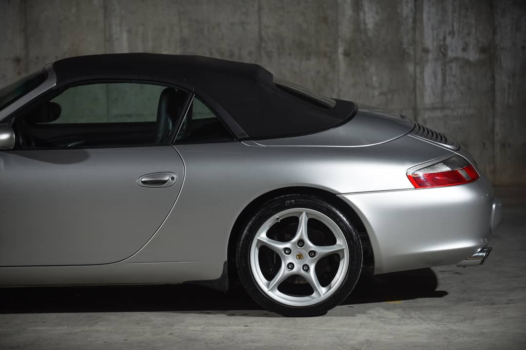2004 Porsche 911 Carrera — photo 4