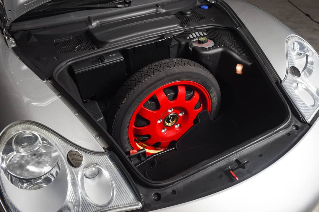 2004 Porsche 911 Carrera — photo 33