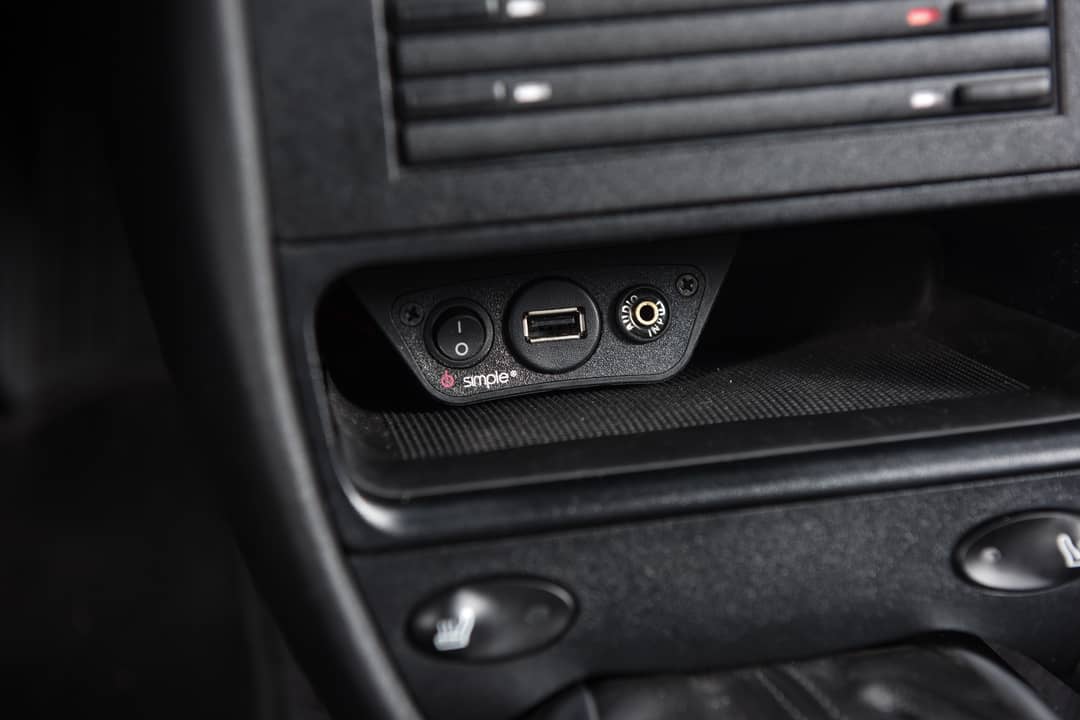 2004 Porsche 911 Carrera — photo 45