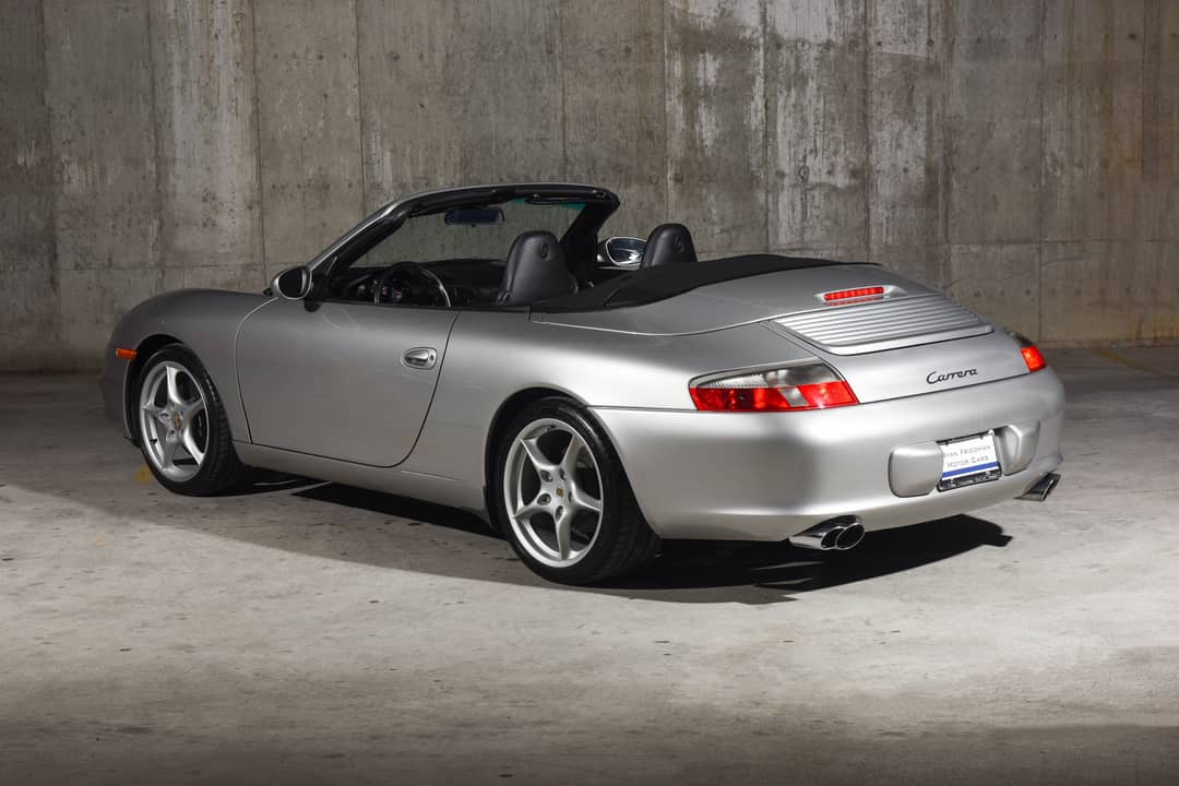 2004 Porsche 911 Carrera — photo 8