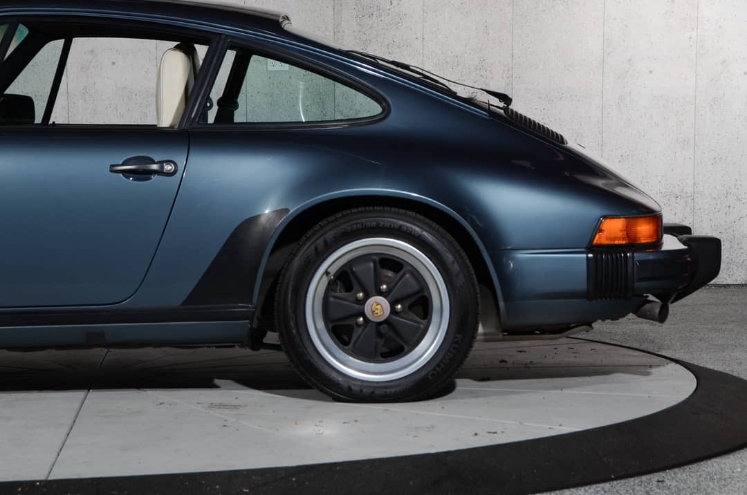 1987 Porsche 911 Carrera — photo 11