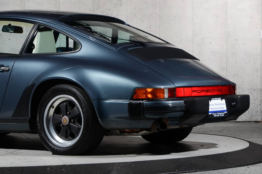 1987 Porsche 911 Carrera — photo 13