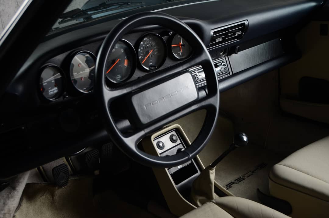 1987 Porsche 911 Carrera — photo 21