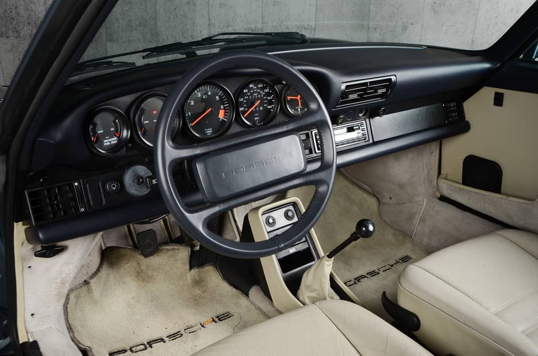 1987 Porsche 911 Carrera — photo 22