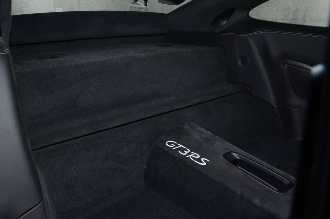 2016 Porsche 911 GT3 RS — photo 27