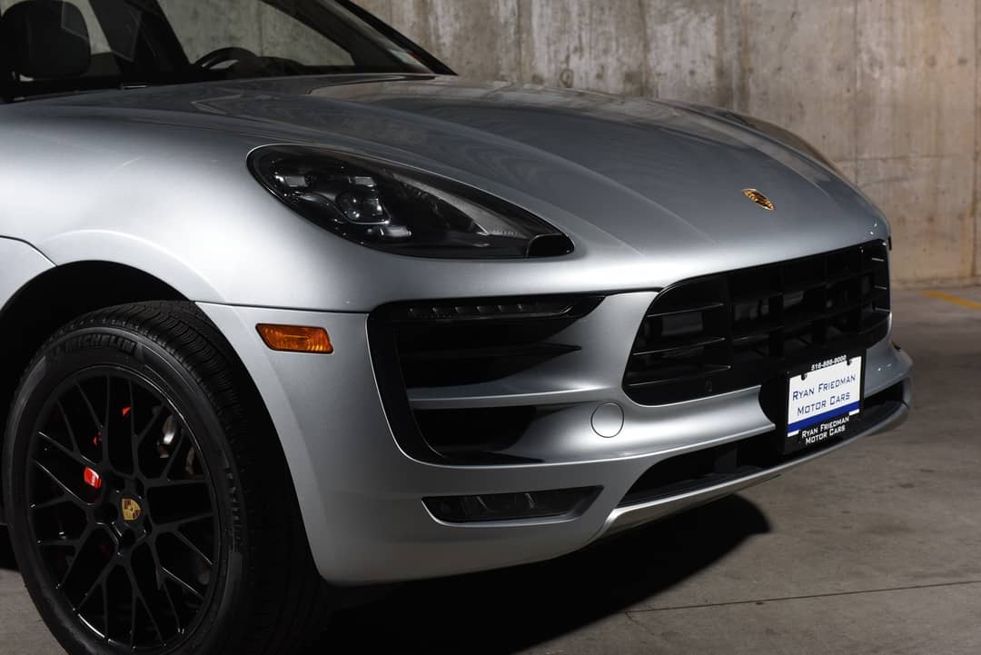2017 Porsche Macan GTS — photo 16
