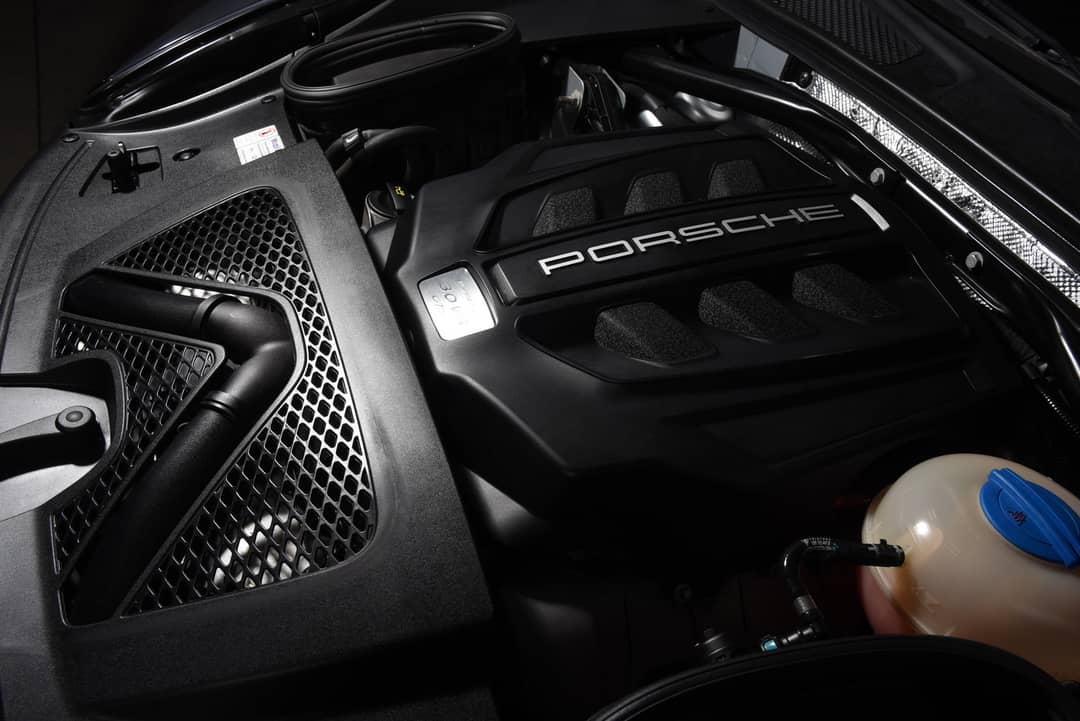 2017 Porsche Macan GTS — photo 19