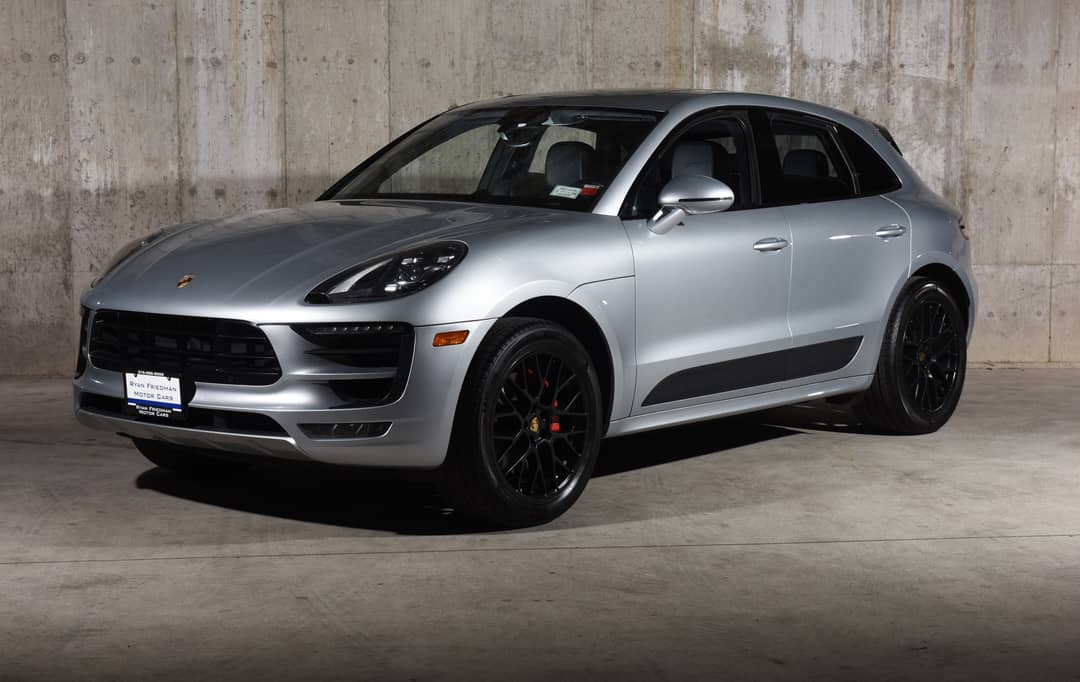 2017 Porsche Macan GTS — photo 20