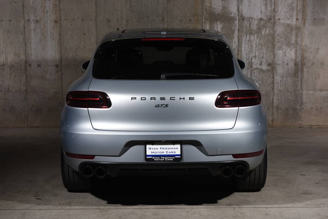 2017 Porsche Macan GTS — photo 26