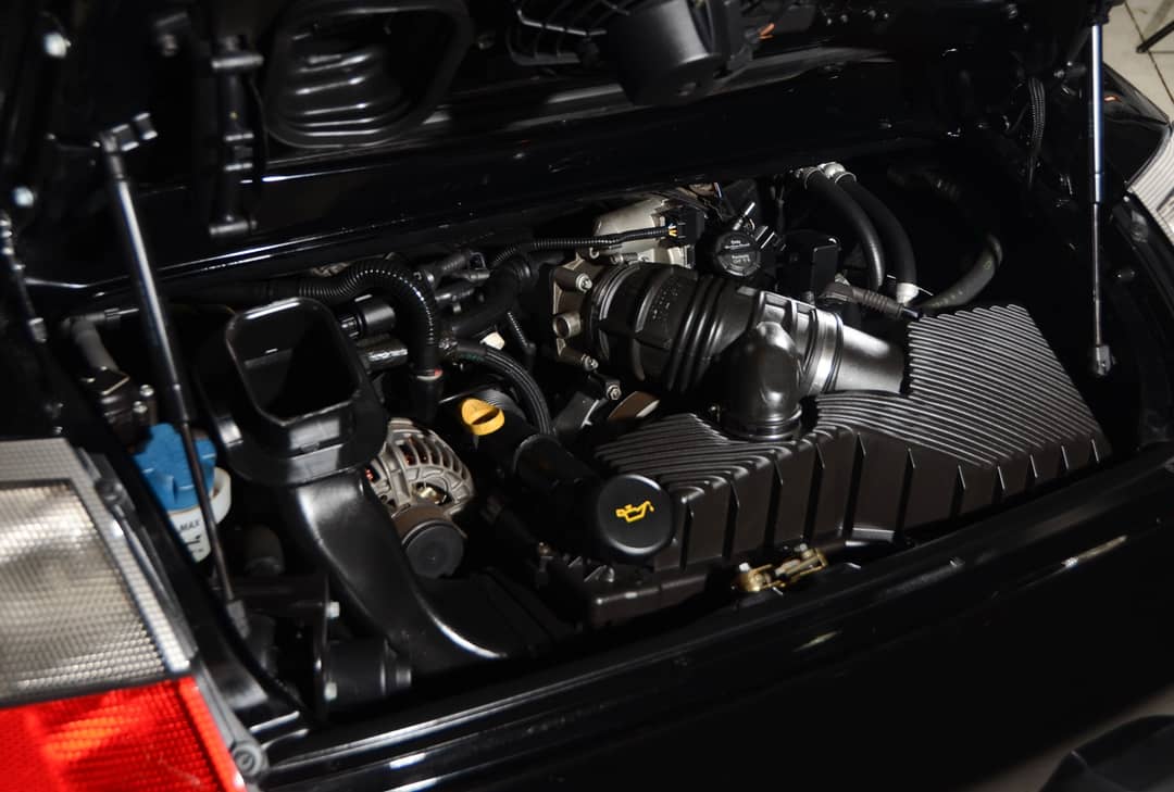 2004 Porsche 911 Carrera 4S — photo 11