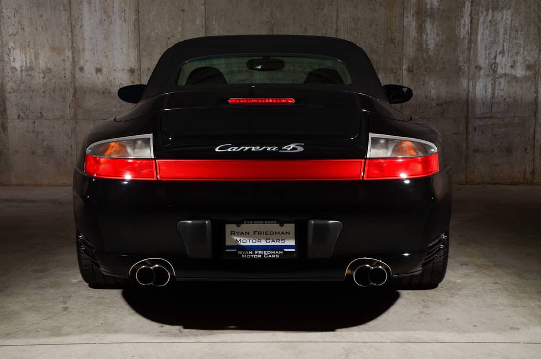 2004 Porsche 911 Carrera 4S — photo 12