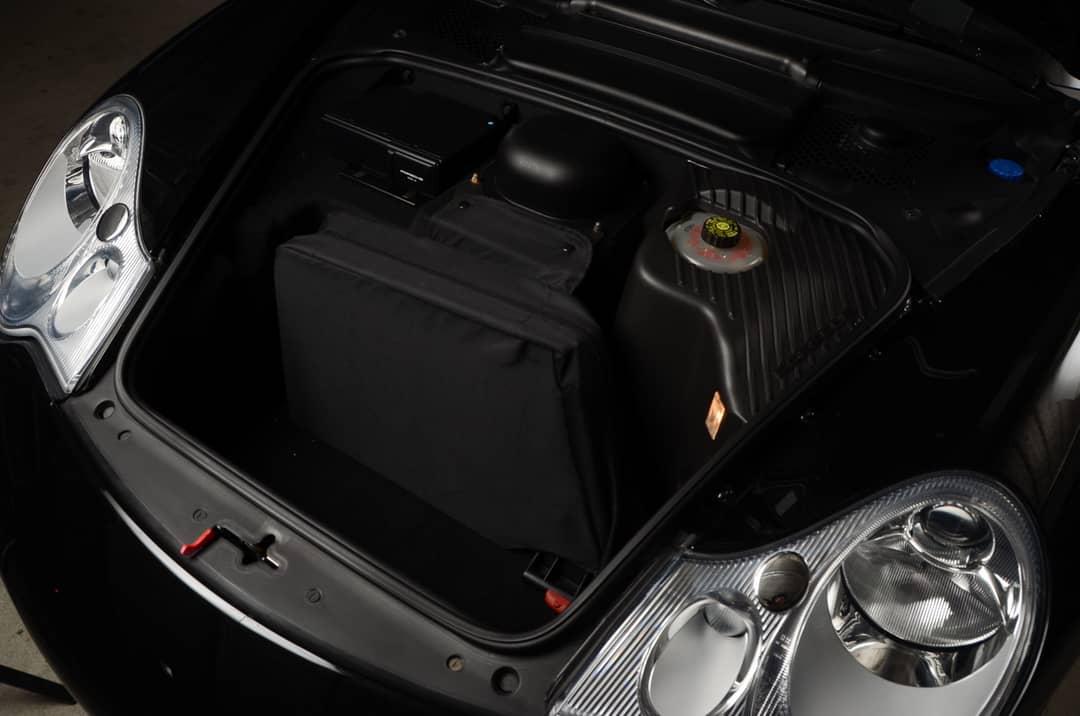 2004 Porsche 911 Carrera 4S — photo 18