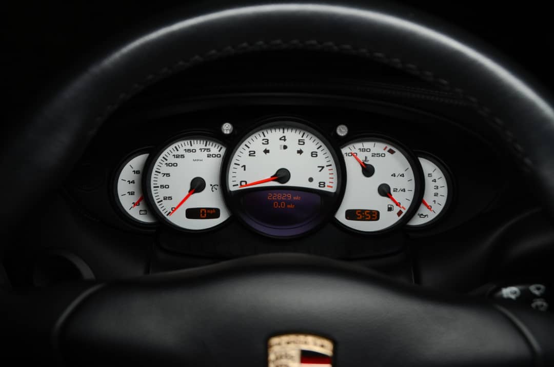 2004 Porsche 911 Carrera 4S — photo 28