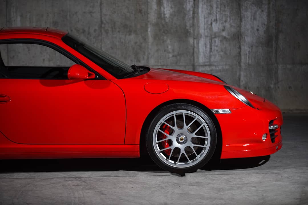 2011 Porsche 911 Turbo — photo 2