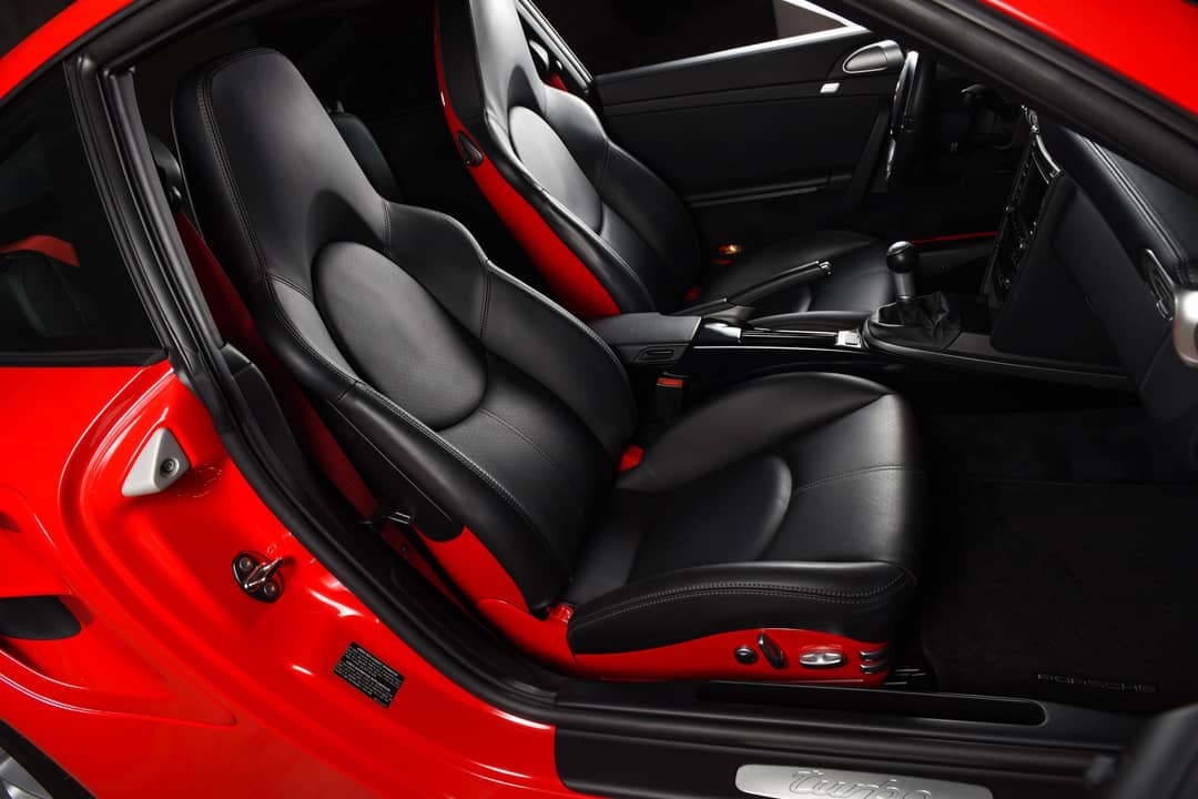 2011 Porsche 911 Turbo — photo 18