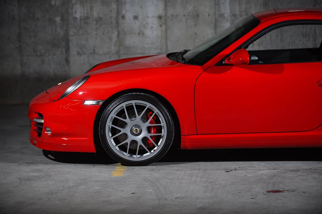 2011 Porsche 911 Turbo — photo 32