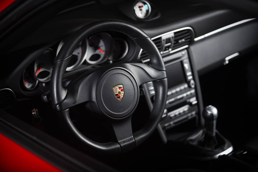 2011 Porsche 911 Turbo — photo 38