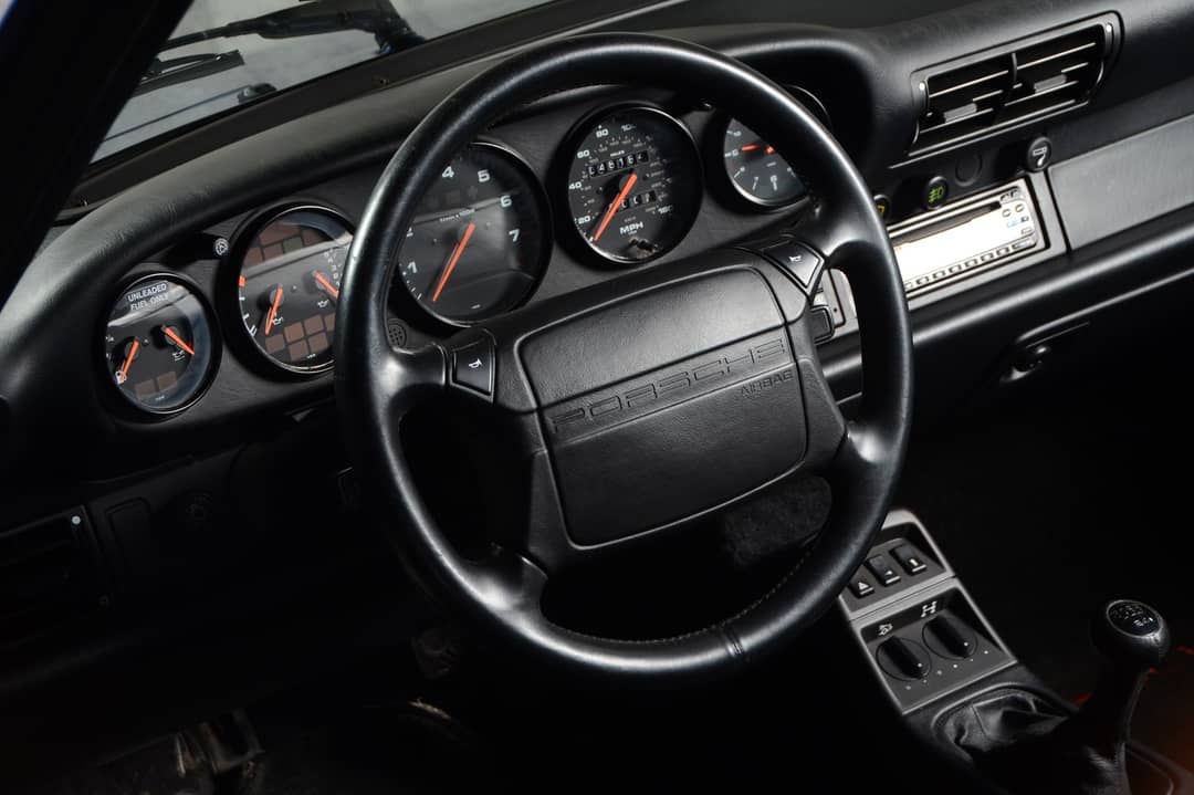 1992 Porsche 911 Carrera 4 Targa — photo 25