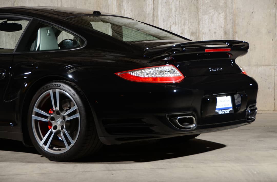 2011 Porsche 911 Turbo — photo 4
