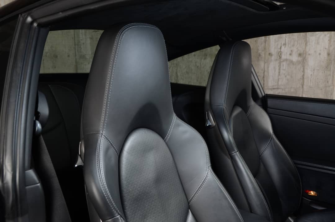 2011 Porsche 911 Turbo — photo 32