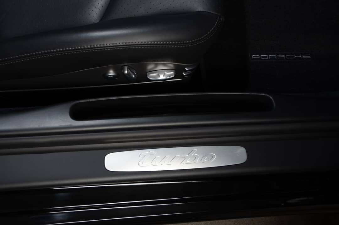 2011 Porsche 911 Turbo — photo 34