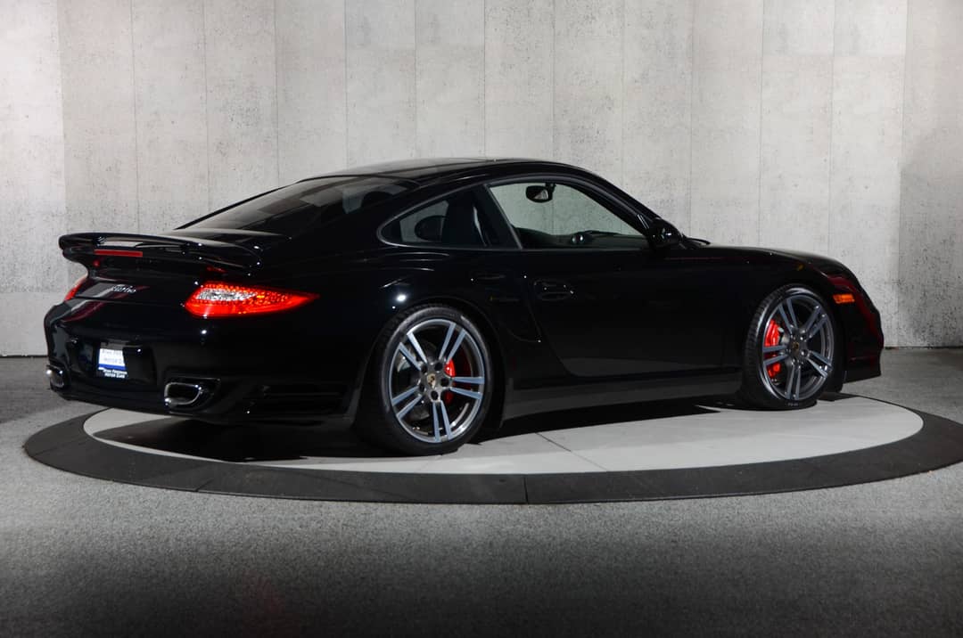2010 Porsche 911 Turbo — photo 16