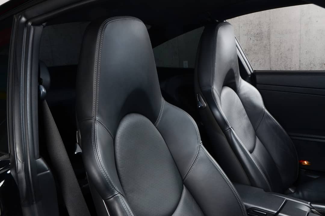2010 Porsche 911 Turbo — photo 32