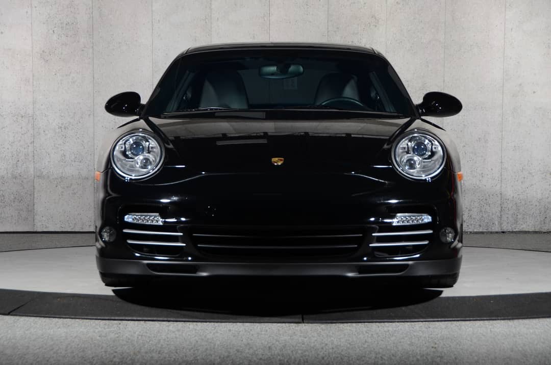 2010 Porsche 911 Turbo — photo 7