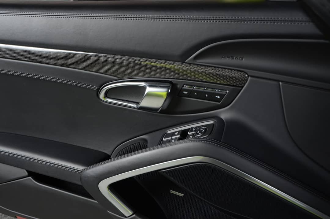 2016 Porsche 911 Carrera S — photo 28