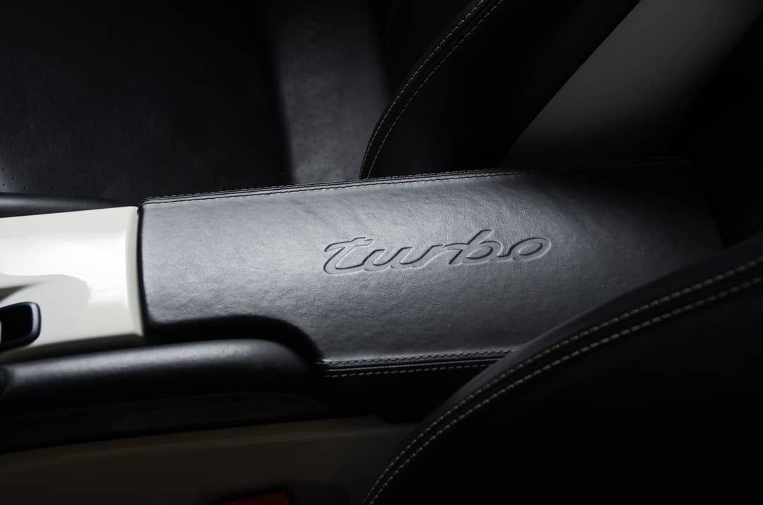 2012 Porsche 911 Turbo — photo 18