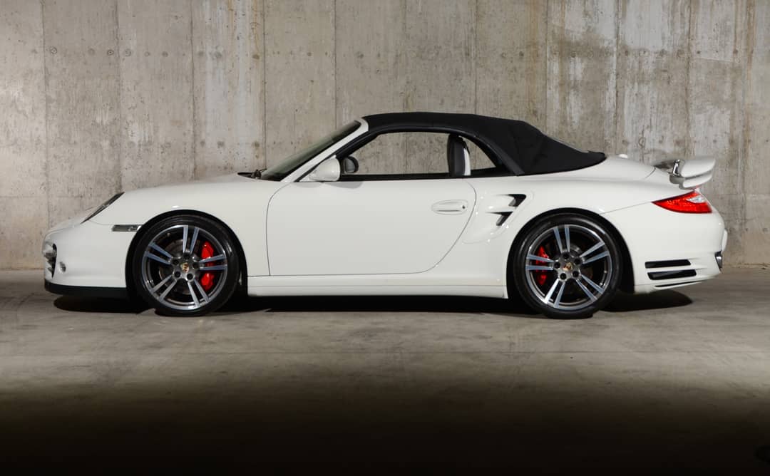 2012 Porsche 911 Turbo — photo 31