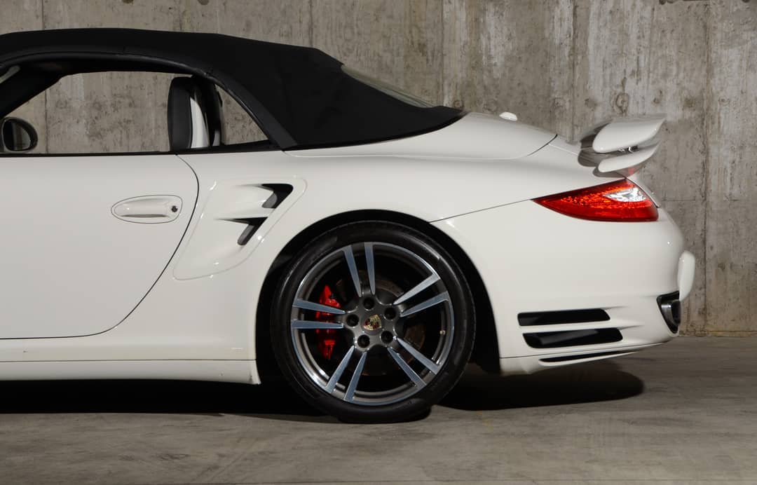 2012 Porsche 911 Turbo — photo 32