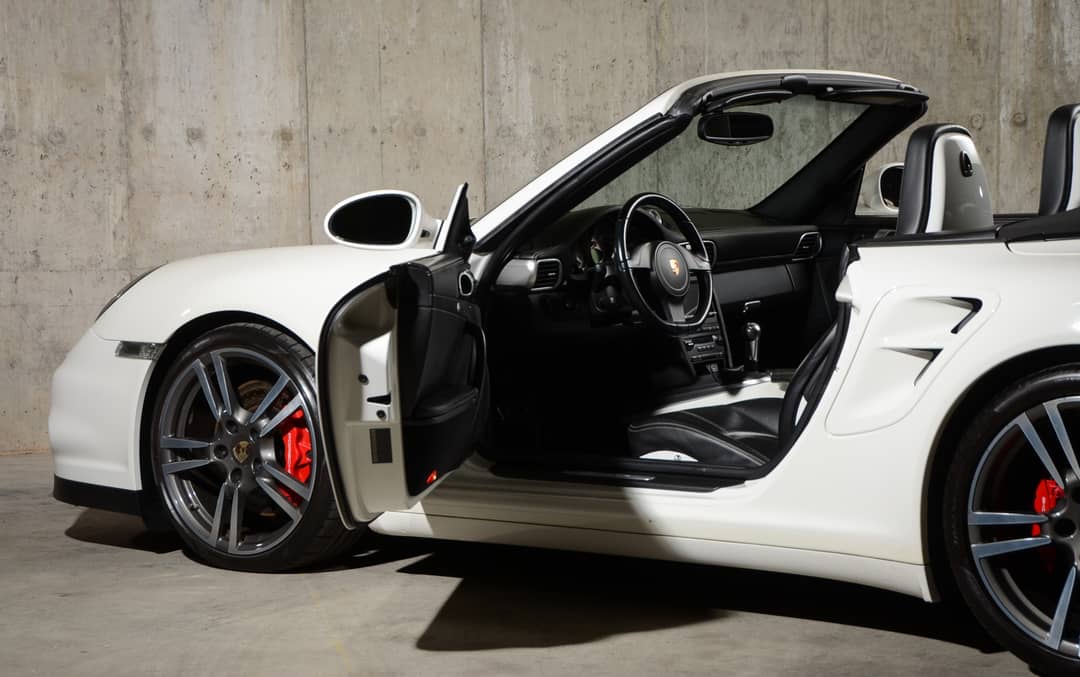 2012 Porsche 911 Turbo — photo 42