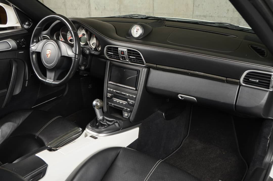 2012 Porsche 911 Turbo — photo 62