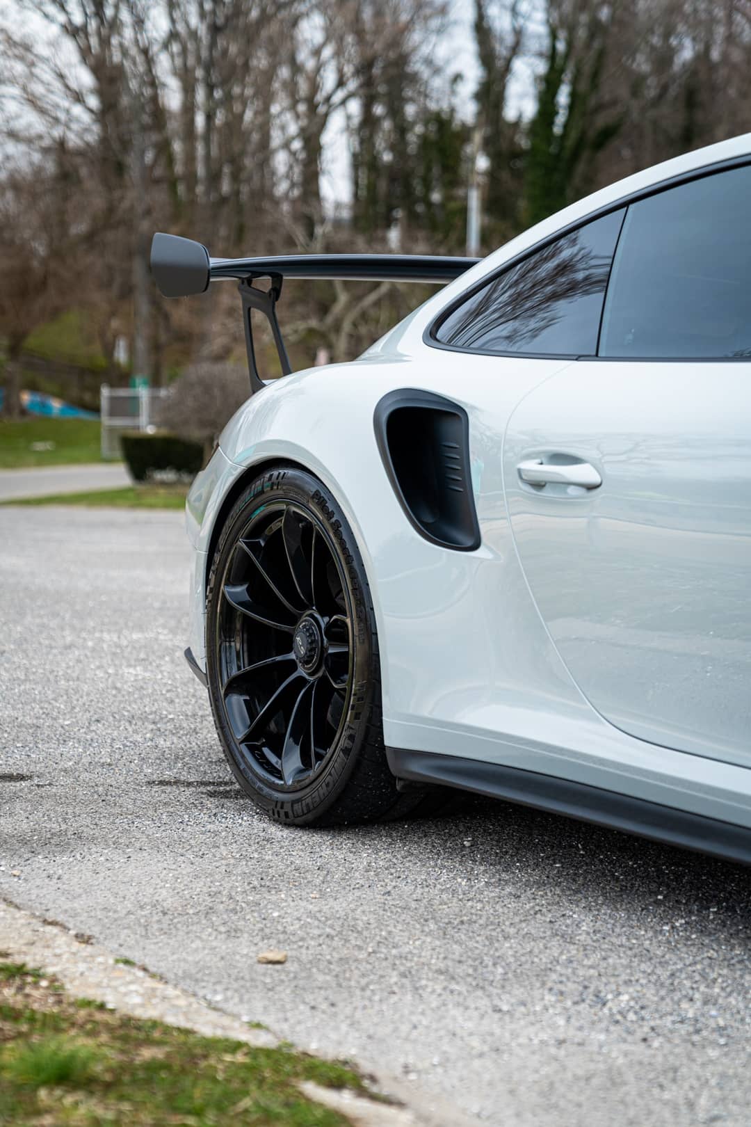 2019 Porsche 911 GT3 RS — photo 22