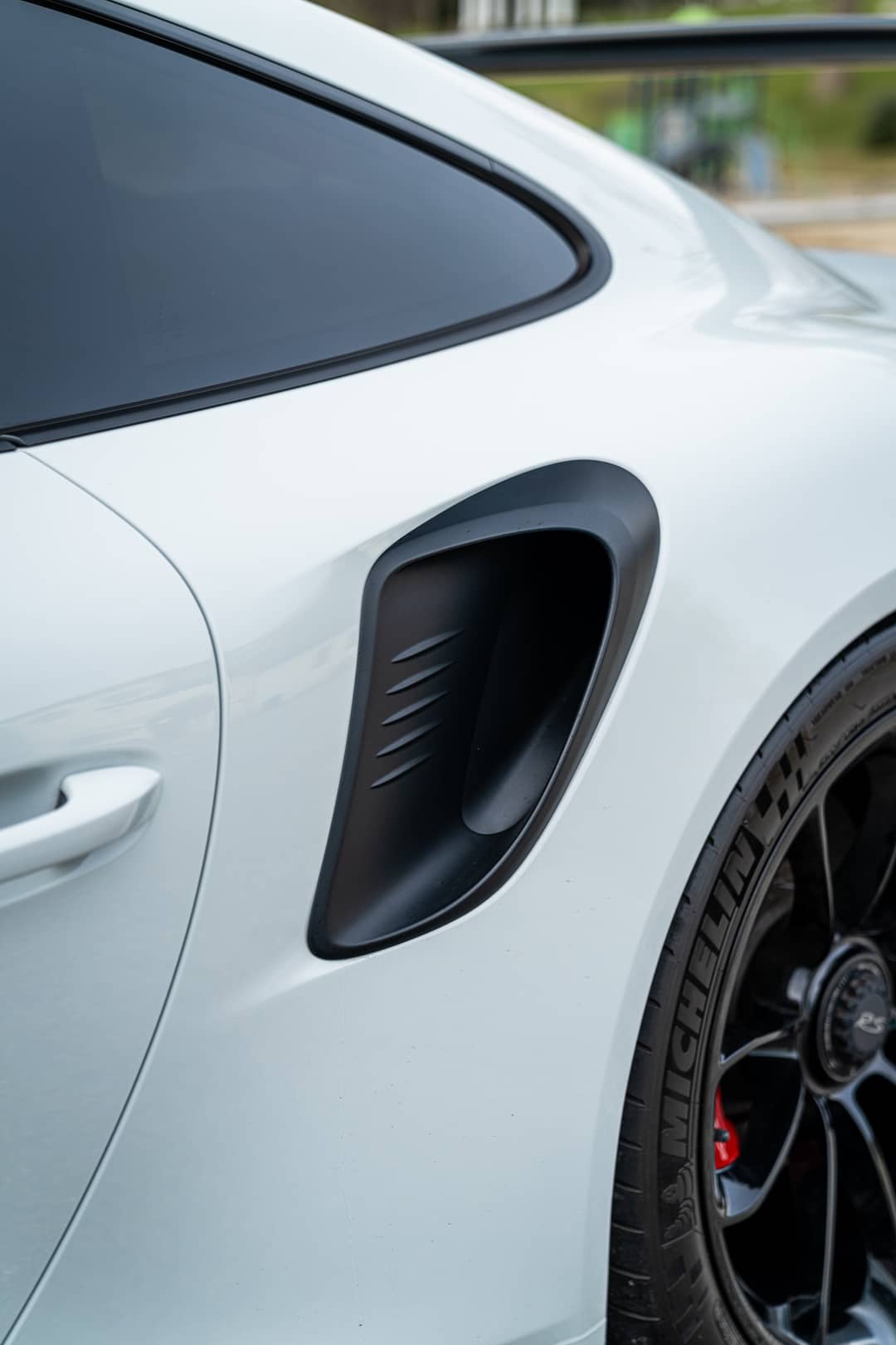 2019 Porsche 911 GT3 RS — photo 23