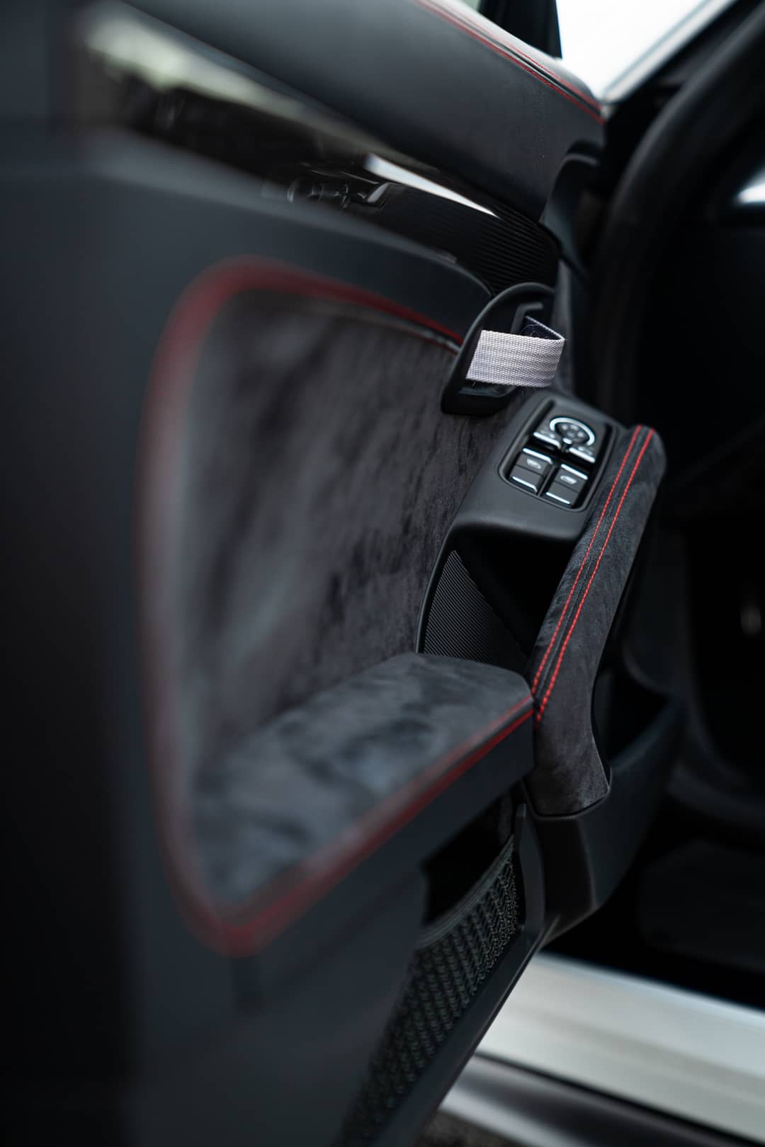 2019 Porsche 911 GT3 RS — photo 38