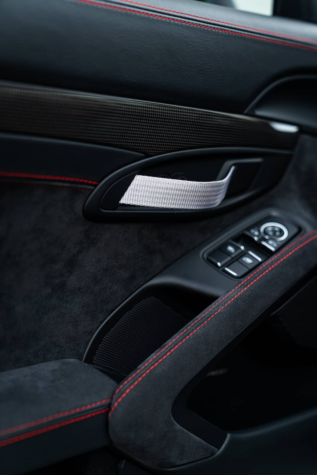 2019 Porsche 911 GT3 RS — photo 42