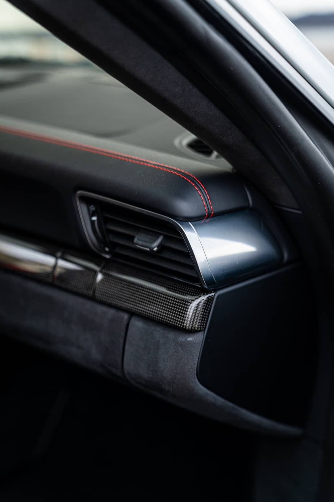 2019 Porsche 911 GT3 RS — photo 58