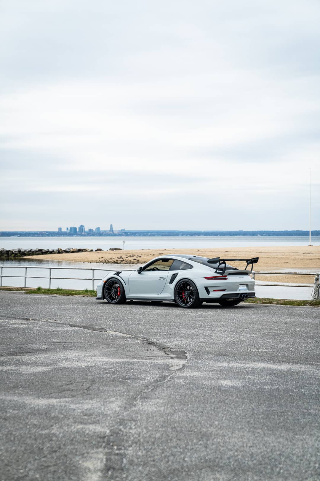 2019 Porsche 911 GT3 RS — photo 71
