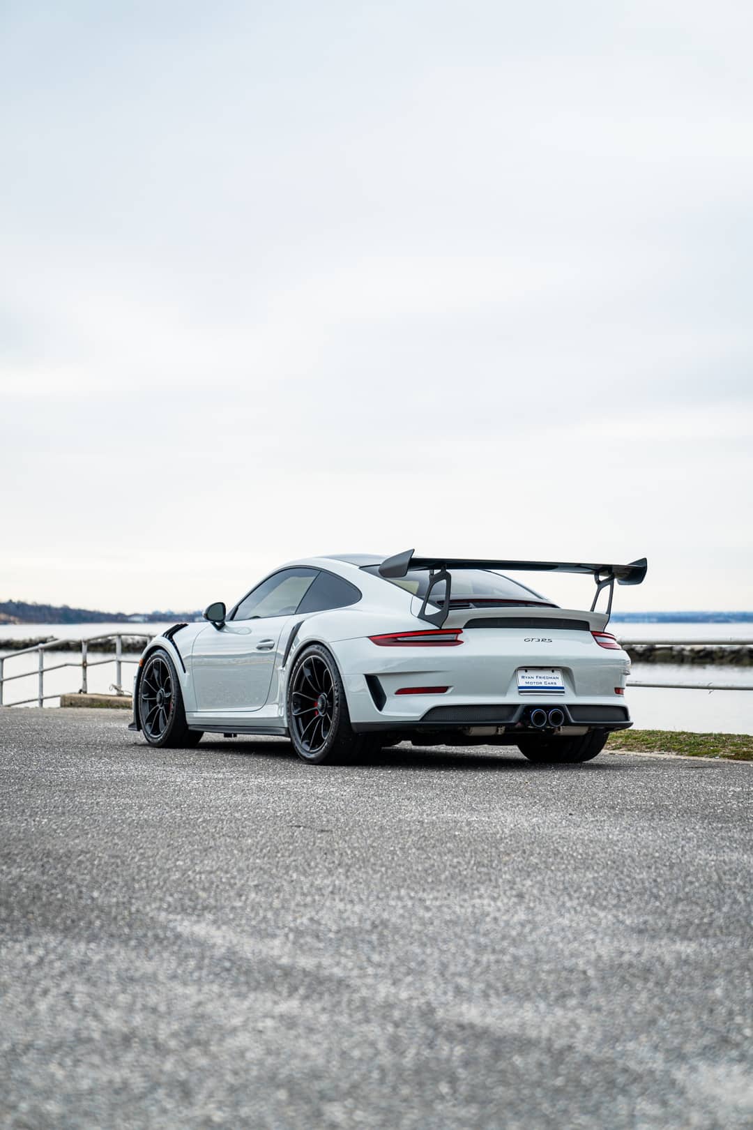 2019 Porsche 911 GT3 RS — photo 9
